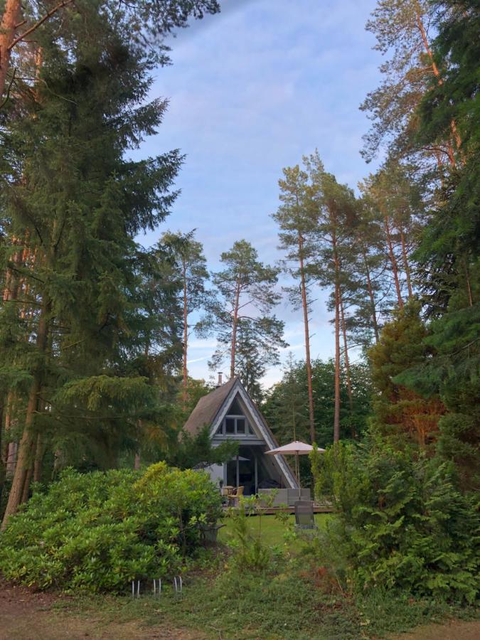 Ferienhaus Reetdach 1300Qm Privatgrundstueck Bootssteg Sauna Templin Luebbesee Uckermark Erholung Pur Seenplatte Petersdorf  Екстериор снимка